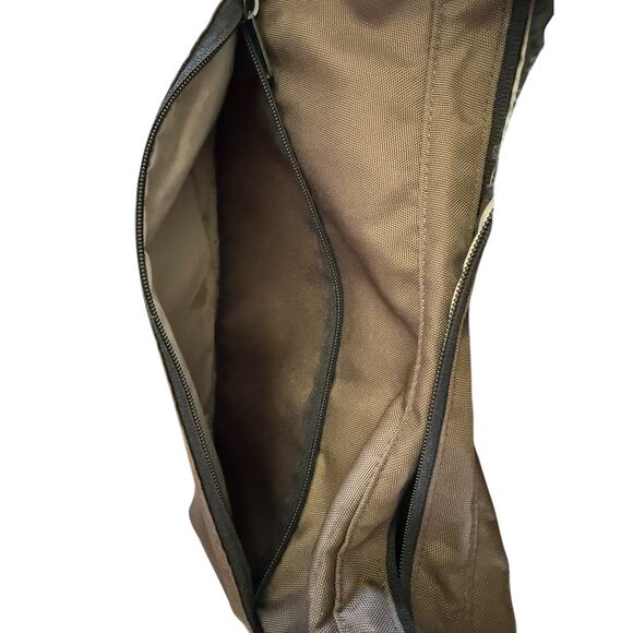 PACSAFE Handbag Crossbody Bag Anti Theft Black Nylon City Safe travel RFID SAFE - Picture 7 of 10